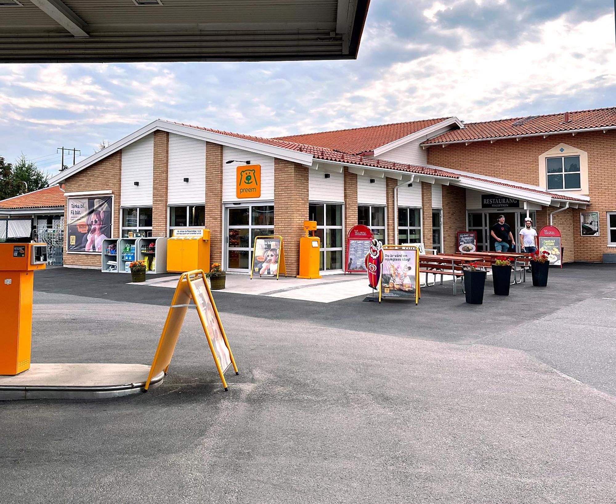 Rasta Eksjoe Hotel Екстериор снимка